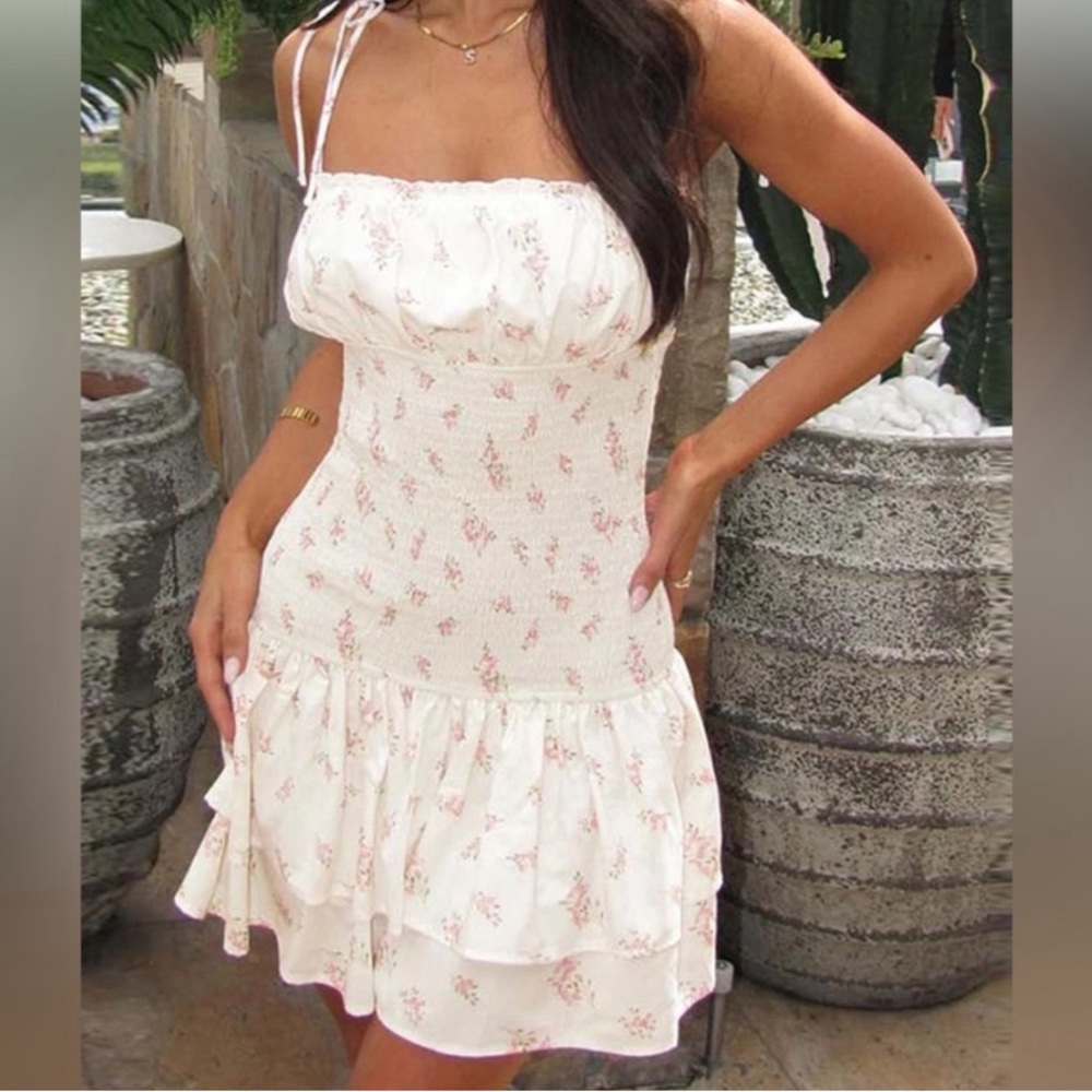 Beginning Boutique Sophia Pink Floral Mini Dress‎